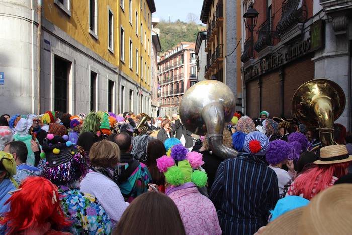 Dianak esnatu du Zaldunita 59 1551613007604