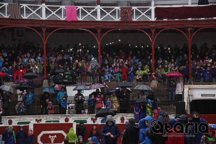 Eguraldi txarrak ez ditu ina 43 1518199289936