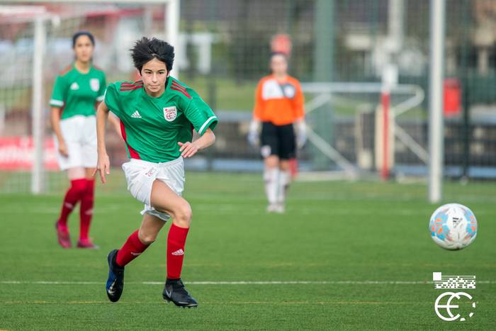 Eskualdeko lau futbolari Eus 5 1577391182792