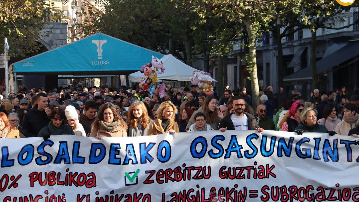 Asuncioneko langileen subrogazioa eskatu dute manifestazioan