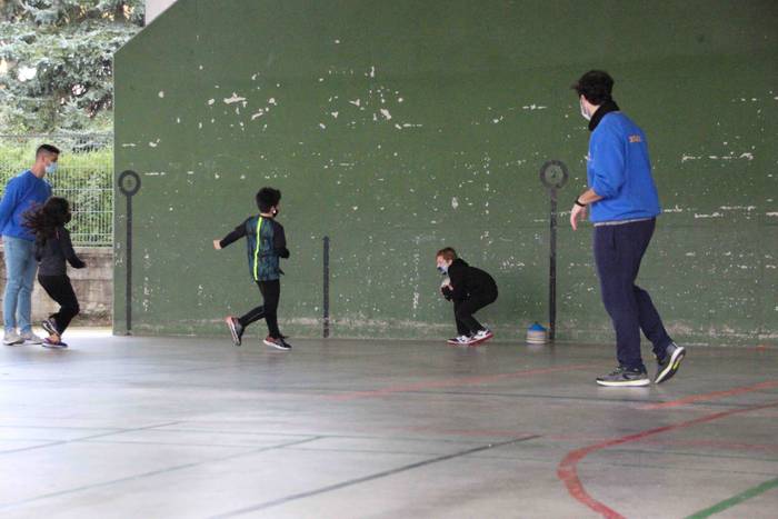 Haurrek kirol ezberdinak pro 49 1608389695163