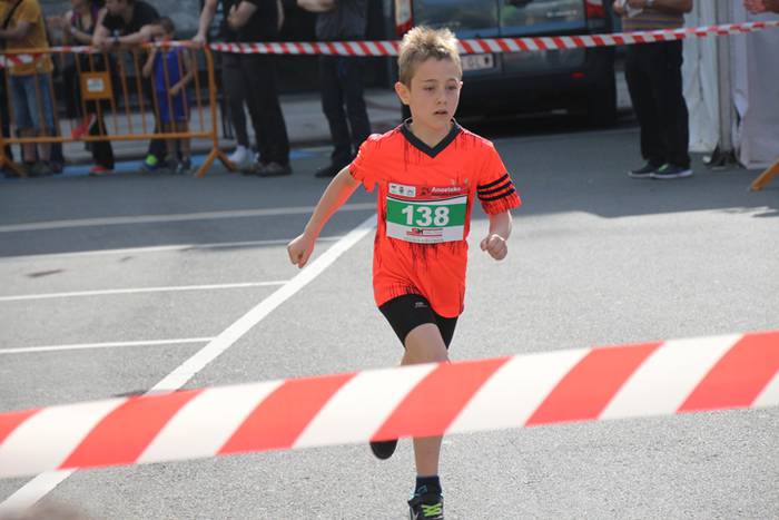 anoeta ivan torres krosa 2016 haurrak 1 1463830842849