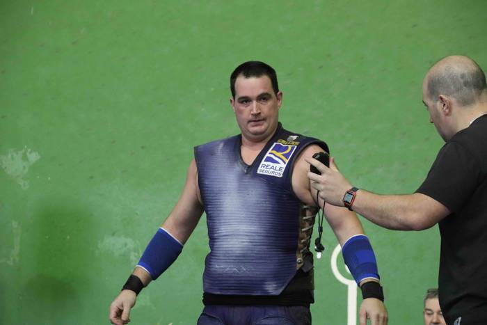 200 kiloko harri errektangul 8 1577023227183