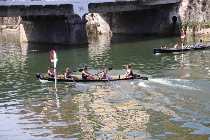 Arraunean, elkartasunez 82 1568470919321