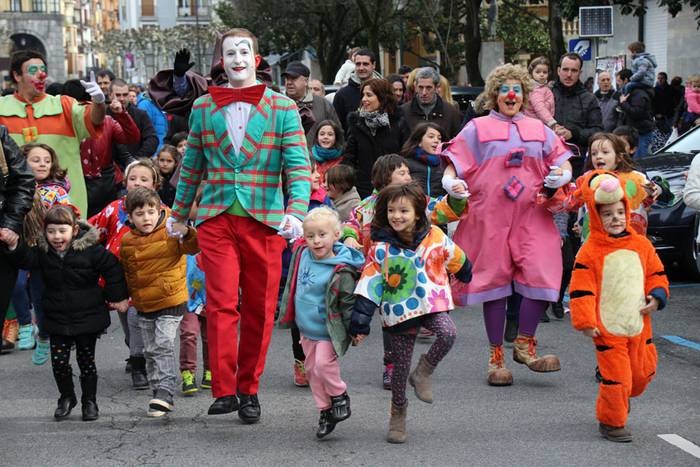 Haur jaialdia inauteriak 2016 28 1454173168035