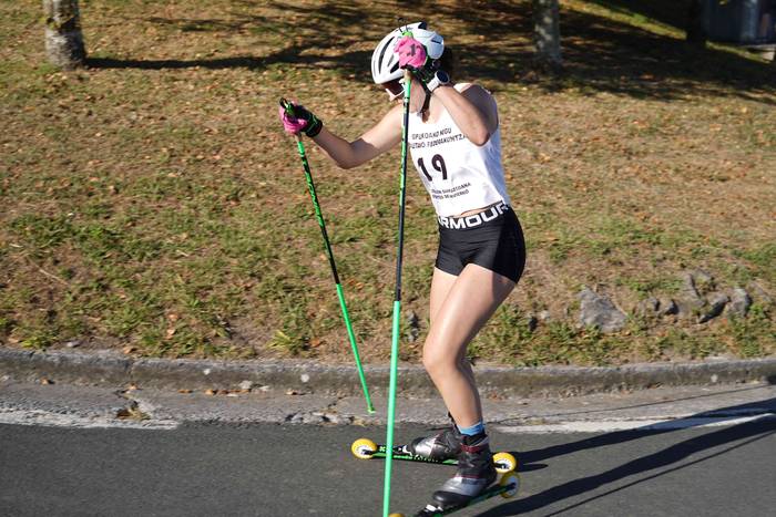 24. Hernialdeko Rollerski Ig 8 1760802657709