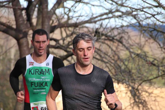 Alexander Ordeñana eta Zuriñ 37 1543079284793