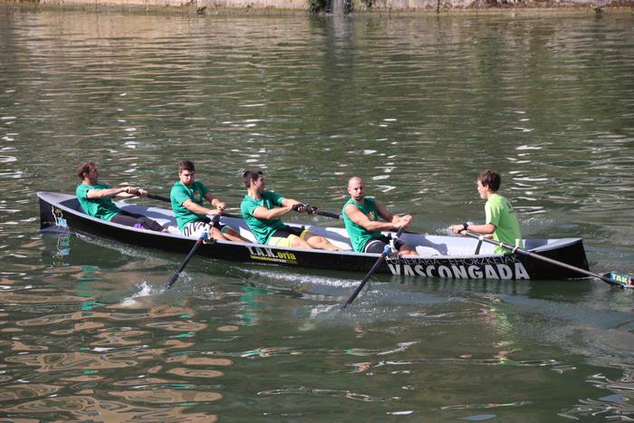 Arraunean, elkartasunez 99 1568470938137