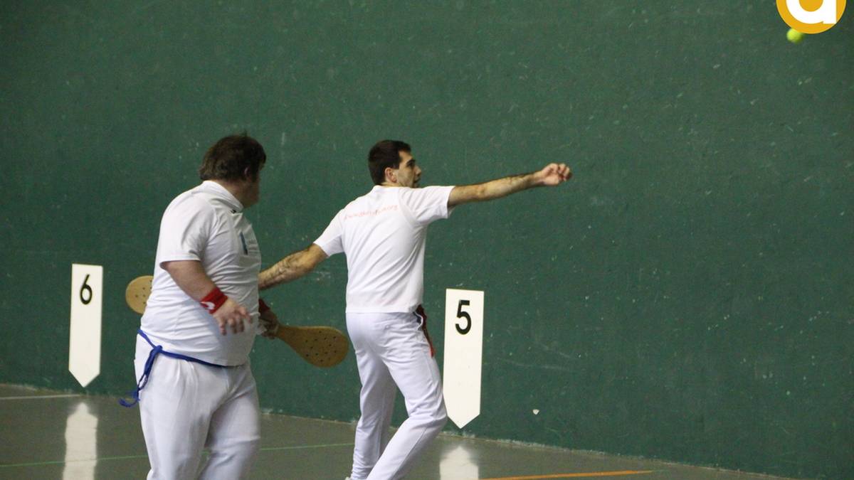 Aingeru Senperena finalera, eta Iraitz Huegun txapeldun