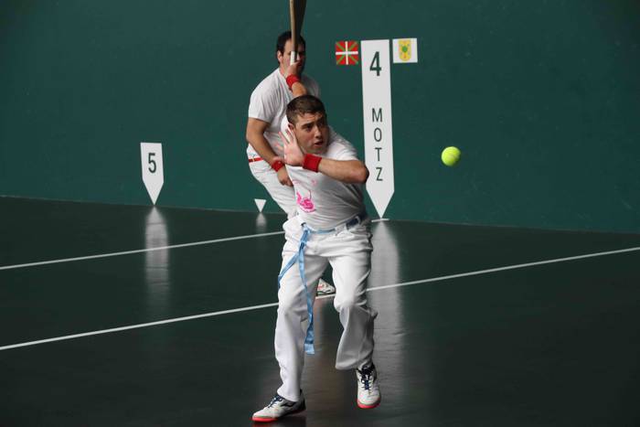 Behar Zanaren Pilota Maratoi 10 1654278641856