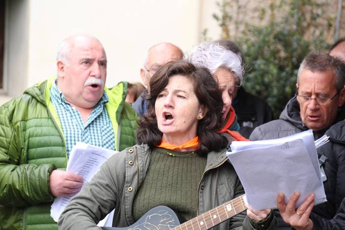 Kantu jira egin du Usarrabi  15 1491052235115