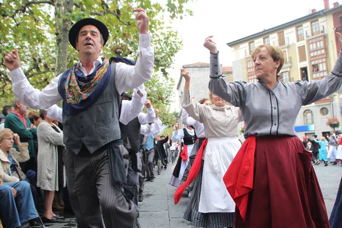 Udaberri Dantza Dezagun Tolo 143 1504963904996