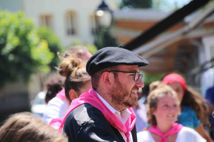 Suziriari aurrea hartu diote 36 1565791761127