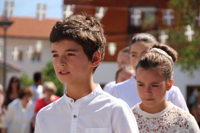 Axeriak dantzan Adunan 7 1471260688299