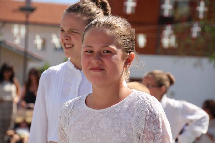 Axeriak dantzan Adunan 8 1471260695138