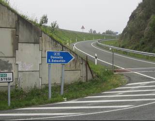 Astelehenera luzatu dituzte A-15eko Berastegiko lotuneko trafiko aldaketak