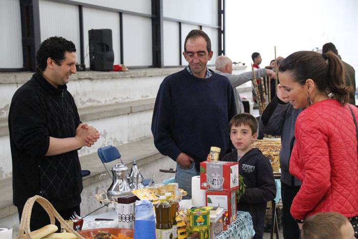 V. Udaberriko merkatua berrobin 12 1463915451877