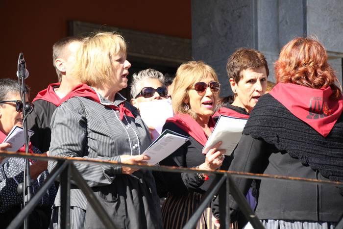 Lurraren zaindari direnen er 28 1507466151863