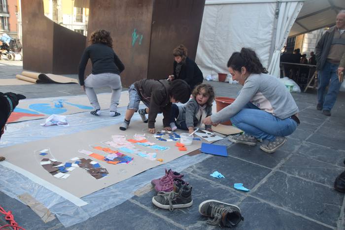 Woman Sarearen aurkezpen jai 30 1489230409740