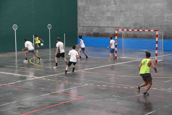 Jatorkin Areto Futbol Txapel 16 1657976146898