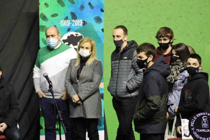 Amaia Iturriotzek irabazi du 15 1609100436292