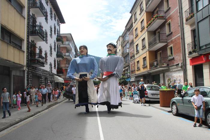 Santioen hirugarren eguna, g 48 1501079306726