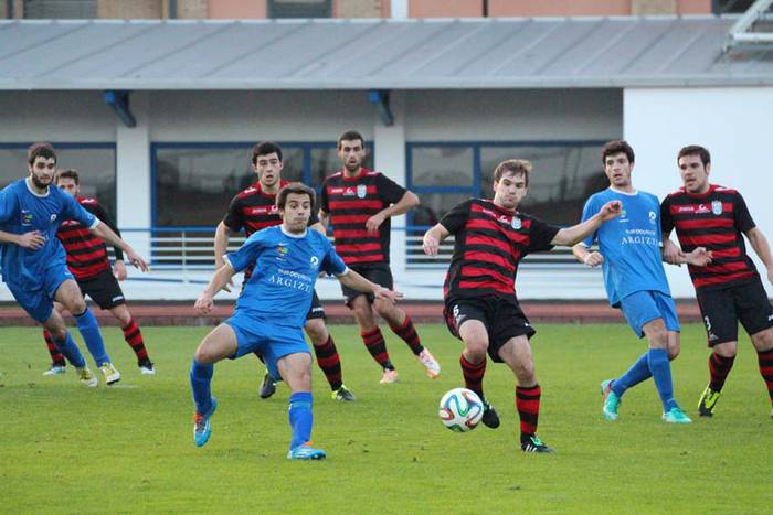 Tolosa CF vs mutriku 2015 19 1448903965417