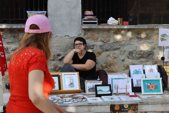 Emakume sortzaileek hartu du 21 1665918593622