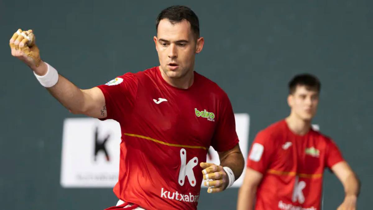 Laugarren jardunaldia eta gero, oso parekatua dago binakakoa