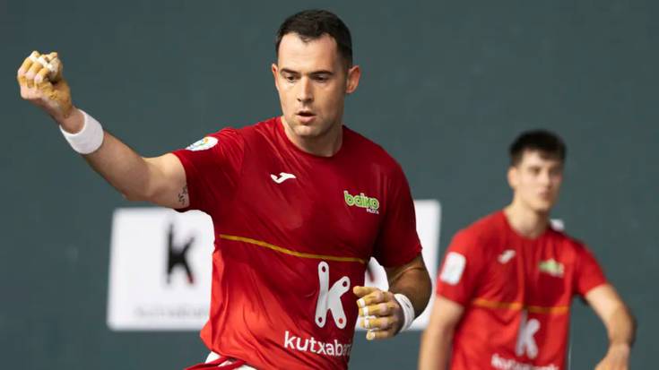 Laugarren jardunaldia eta gero, oso parekatua dago binakakoa