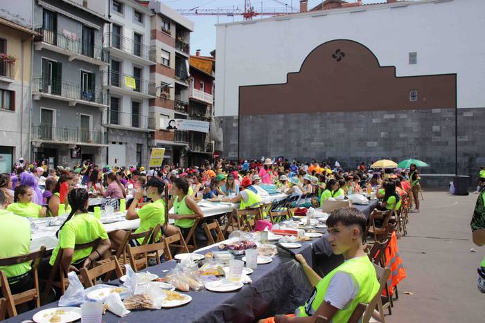 Gazteen Eguna Santioak 24 1658939372284