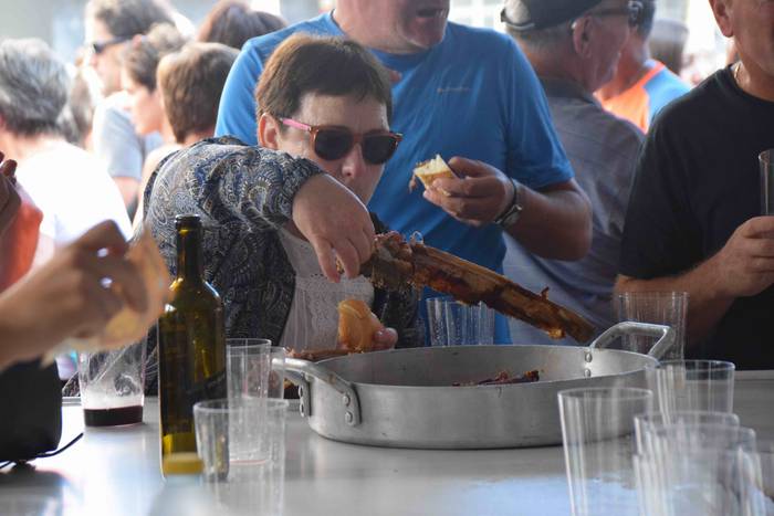 Jendetza mugitzen duen eguna 51 1538313687669