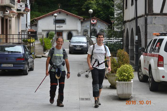 Elkartasuna, tontorretara 88 1475497464299