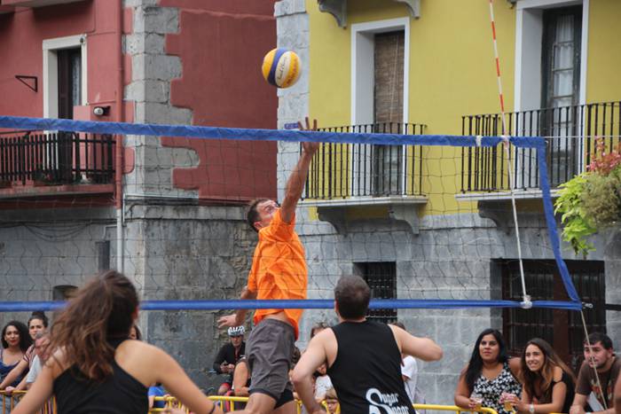 HONDARTZAKO BOLEI TXAPELKETA 37 1504631552514