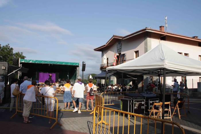 Magia, kantua eta jokoa izan 14 1659811265817