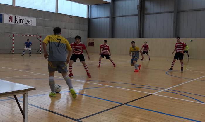 Garaipen garrantzitsua eskeini zion Laskorainek Usabalgo zalegoari (4-3)