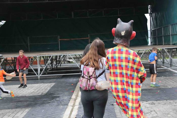 Suziria lehertuta, lau festa 29 1564684264976