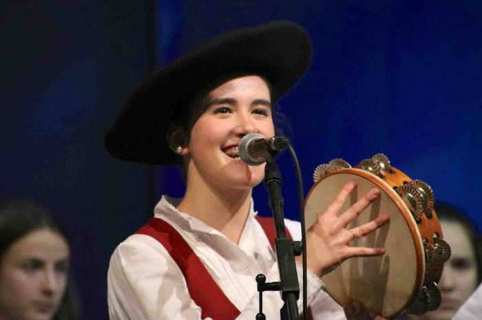 sara iriarte trikitilari gazteen txapelketa 20 1543938924636