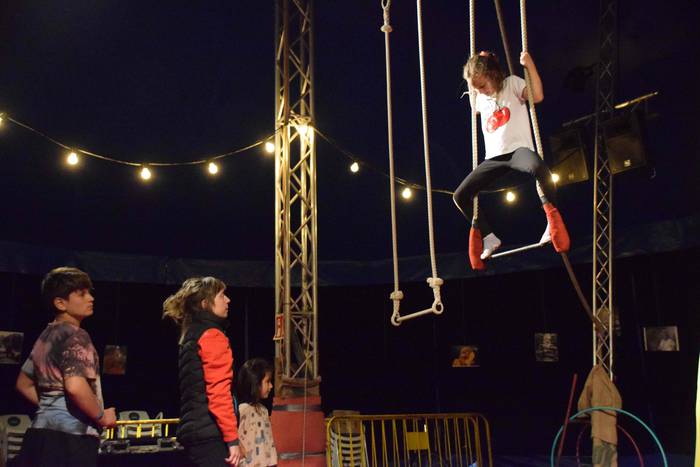 Gure Zirkuaren eskutik zirku 19 1650467918003