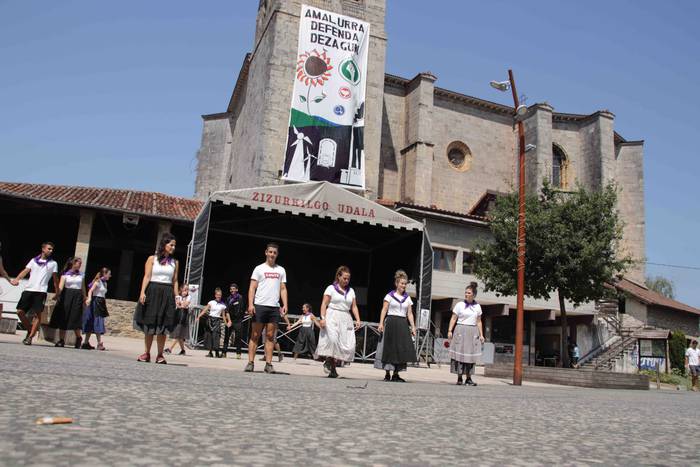 Zizurkilgo Andra Mariak. Oil 43 1660313814151