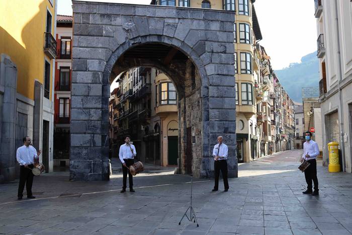 Tolosako Udal Txistulari Ban 8 1590913716944