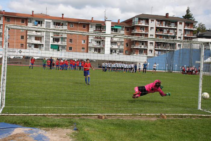 V. Urtzi Gurrutxagaren Oroim 22 1529170900535