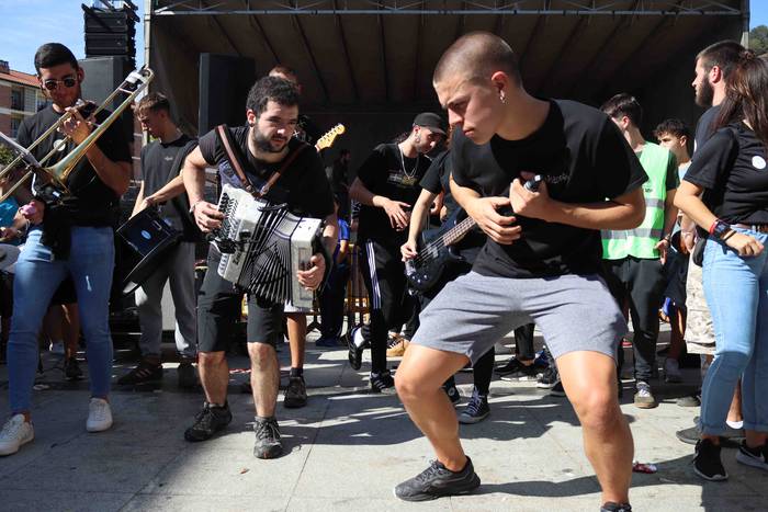 Jende ugari elkartu da euska 7 1664733754436