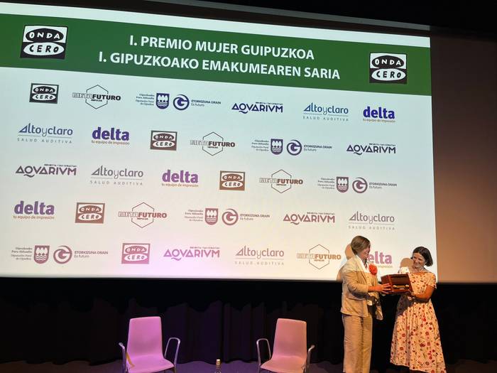 Izaskun Zeberiok Gipuzkoako Emakumearen Saria jaso du