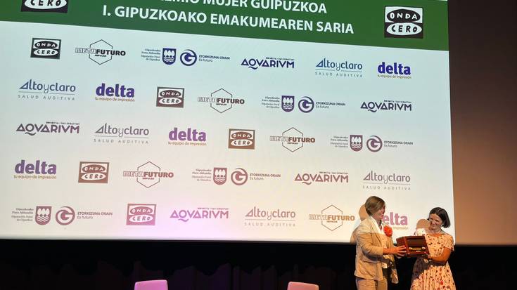 Izaskun Zeberiok Gipuzkoako Emakumearen Saria jaso du