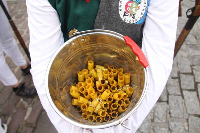 Lizarrez apaindutako kaleeta 78 1498311602551