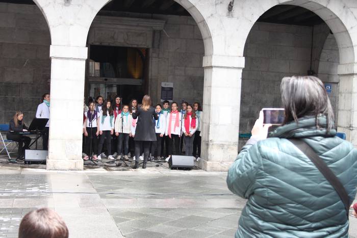 Musikariek Tolosako kaleak h 3 1558801937283