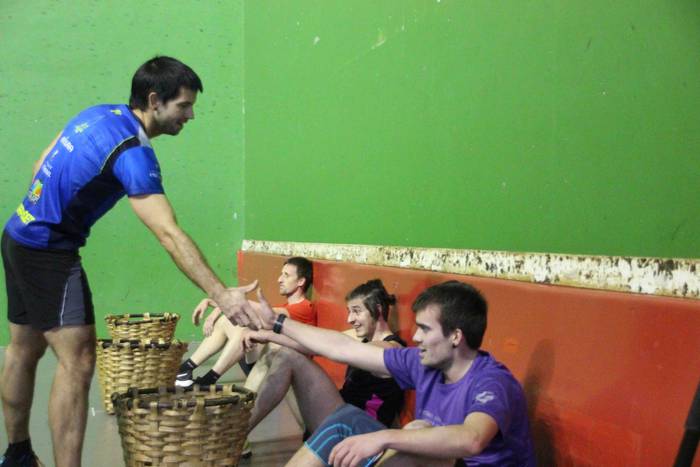 Lokotx biltzen txapelduna, J 35 1612638154390