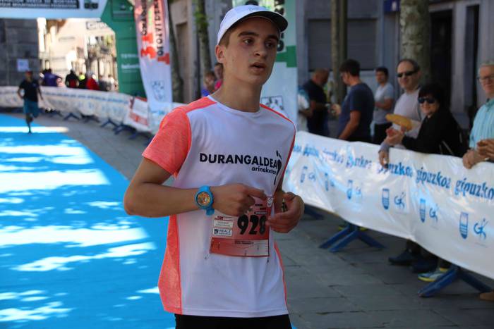 Helmuga, gazteen lasterketa  19 1560693945798