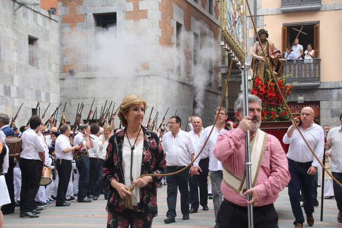 Santuek eta dantzariek poztu 127 1498312892202